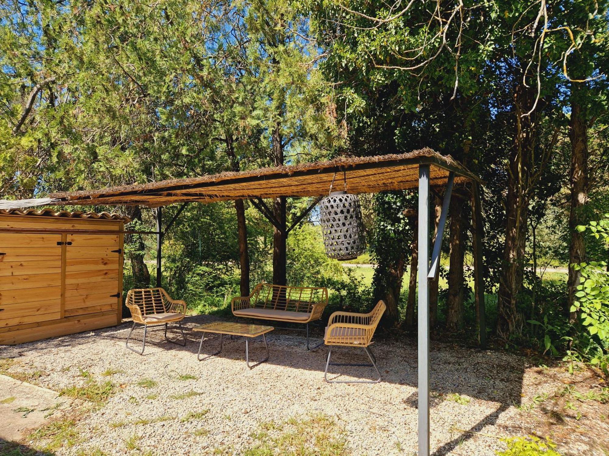 Mas Du Rollier Chambres D'Hotes Eygalières Exterior foto